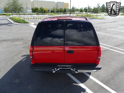 1997 Chevrolet Tahoe image 25