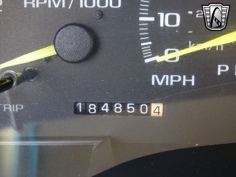 1997 Chevrolet Tahoe image 54