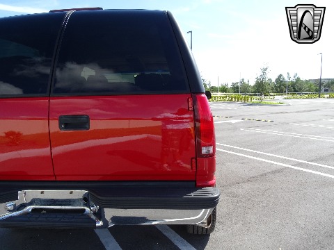 1997 Chevrolet Tahoe image 106