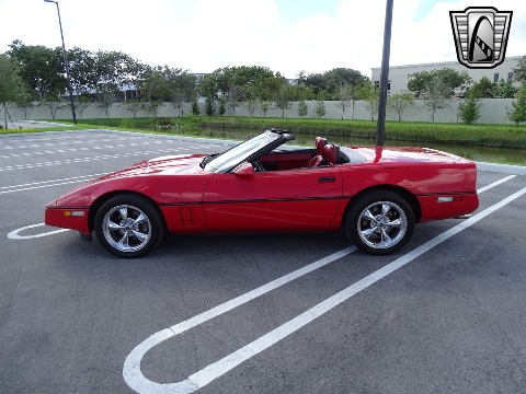 1989 Chevrolet Corvette image 6