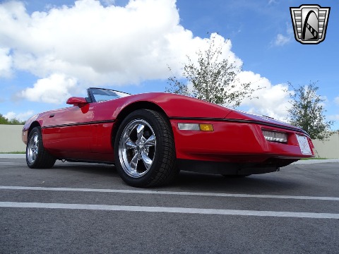 1989 Chevrolet Corvette image 14