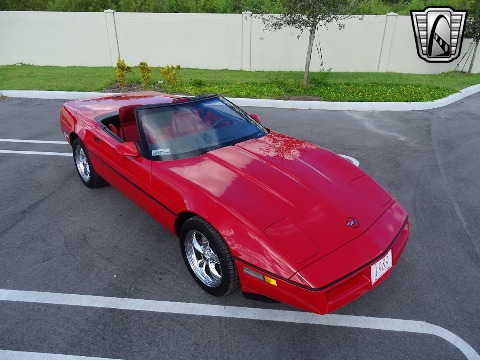 1989 Chevrolet Corvette image 16