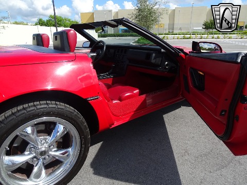 1989 Chevrolet Corvette image 98