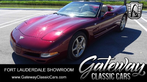 2003 Chevrolet Corvette image 2
