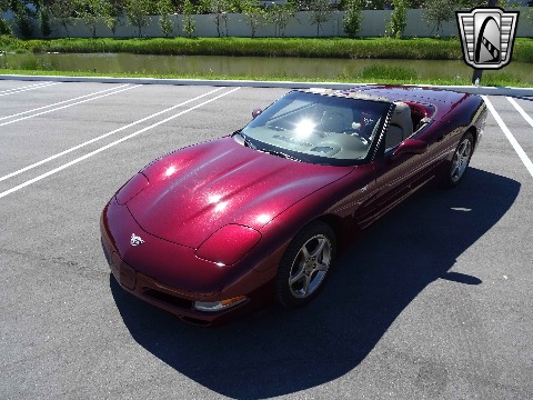 2003 Chevrolet Corvette image 10
