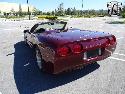 2003 Chevrolet Corvette image 15