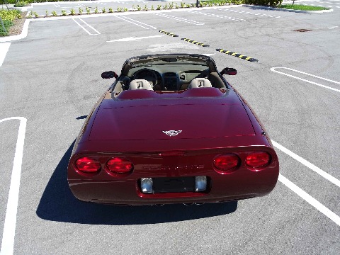 2003 Chevrolet Corvette image 19