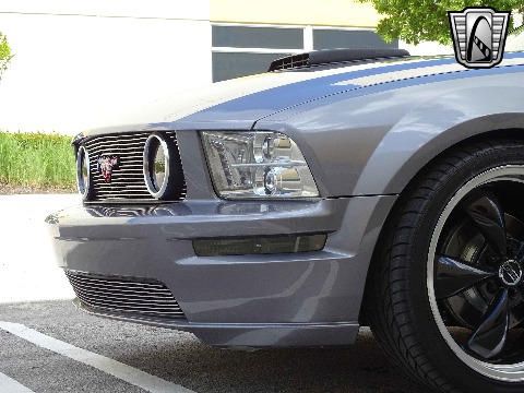 2006 Ford Mustang image 114