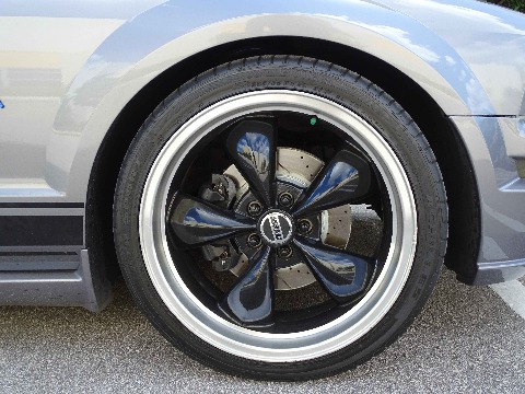 2006 Ford Mustang image 96