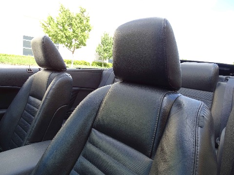 2006 Ford Mustang image 78