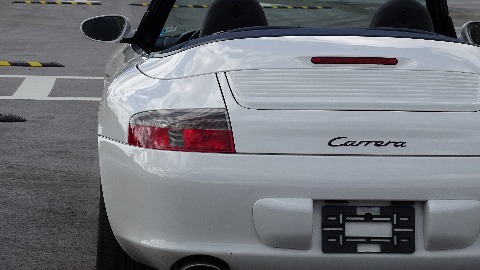 2003 Porsche 911 image 32