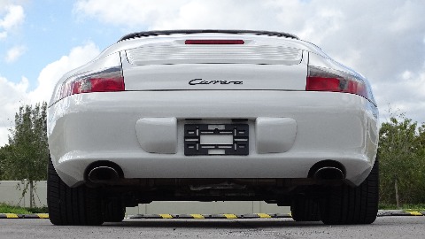 2003 Porsche 911 image 15