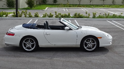 2003 Porsche 911 image 23