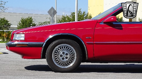 1990 Chrysler Maserati image 29