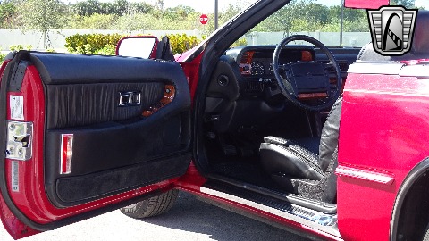 1990 Chrysler Maserati image 56