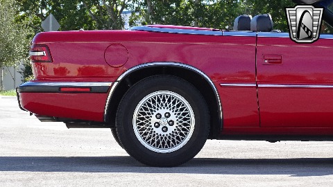 1990 Chrysler Maserati image 34