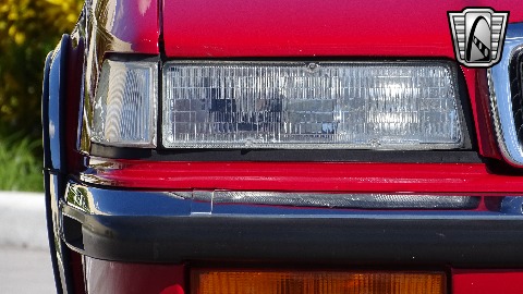 1990 Chrysler Maserati image 112