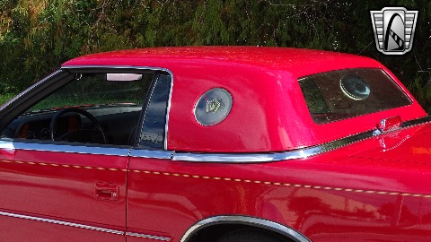 1990 Chrysler Maserati image 136