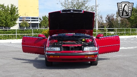 1990 Chrysler Maserati image 37