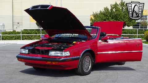 1990 Chrysler Maserati image 38