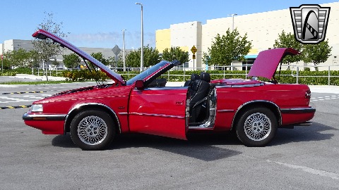 1990 Chrysler Maserati image 39