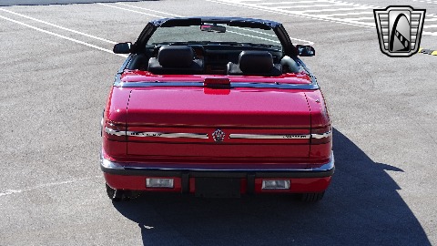 1990 Chrysler Maserati image 17