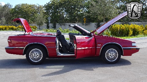 1990 Chrysler Maserati image 43