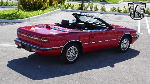 1990 Chrysler Maserati image 20