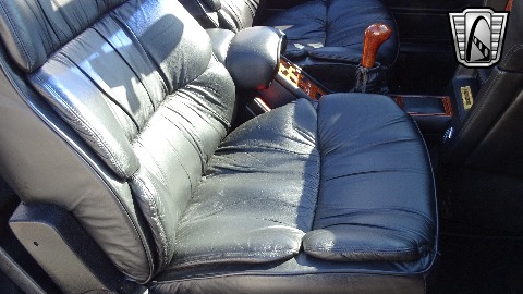 1990 Chrysler Maserati image 98