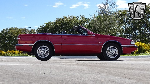 1990 Chrysler Maserati image 21