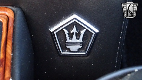 1990 Chrysler Maserati image 74