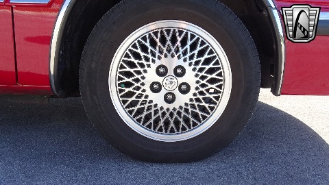 1990 Chrysler Maserati image 102