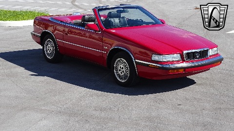 1990 Chrysler Maserati image 26