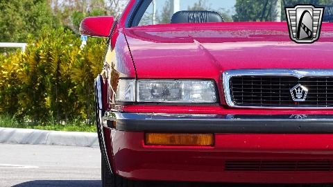 1990 Chrysler Maserati image 27