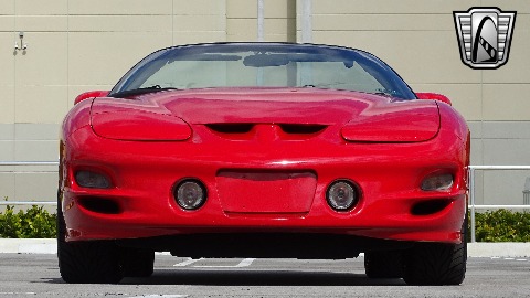 2002 Pontiac Trans Am image 3