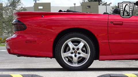 2002 Pontiac Trans Am image 33