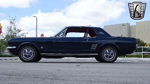 1966 Ford Mustang image 9