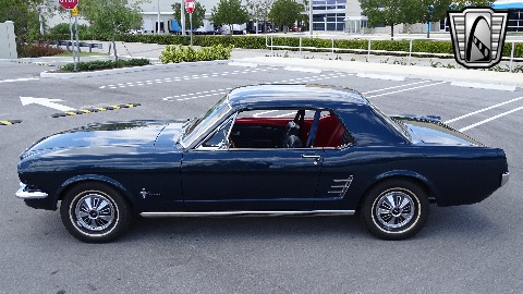 1966 Ford Mustang image 11