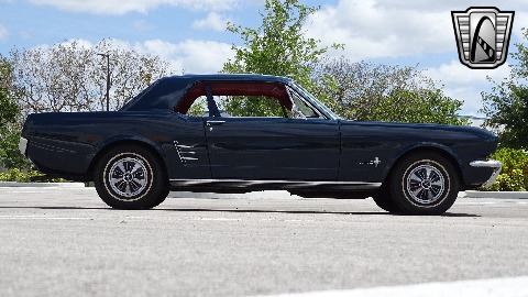 1966 Ford Mustang image 21