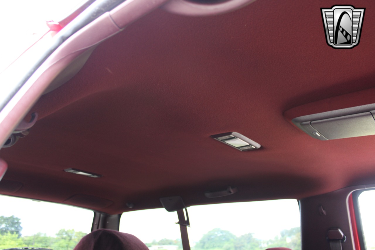 1995 Chevrolet Tahoe 26