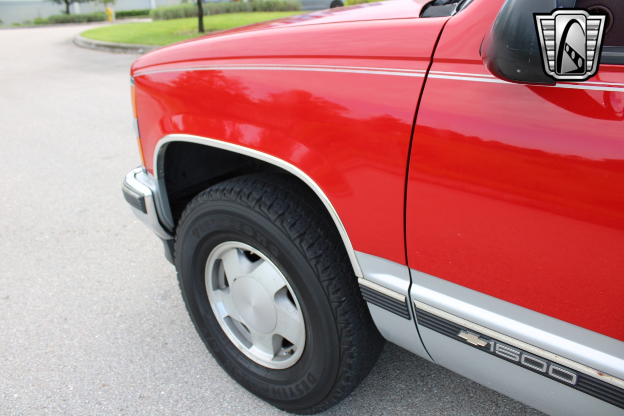 1995 Chevrolet Tahoe 52