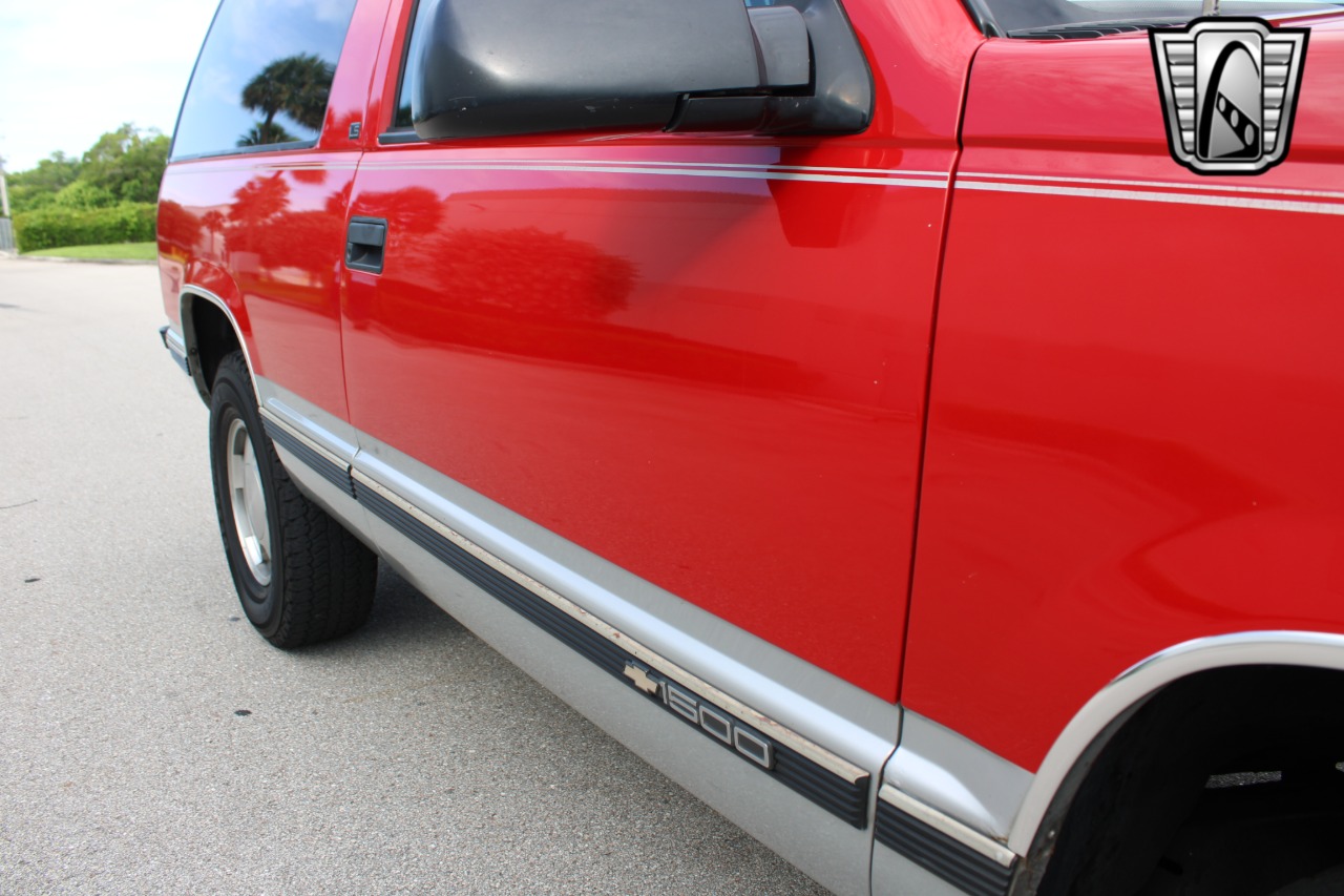 1995 Chevrolet Tahoe 77