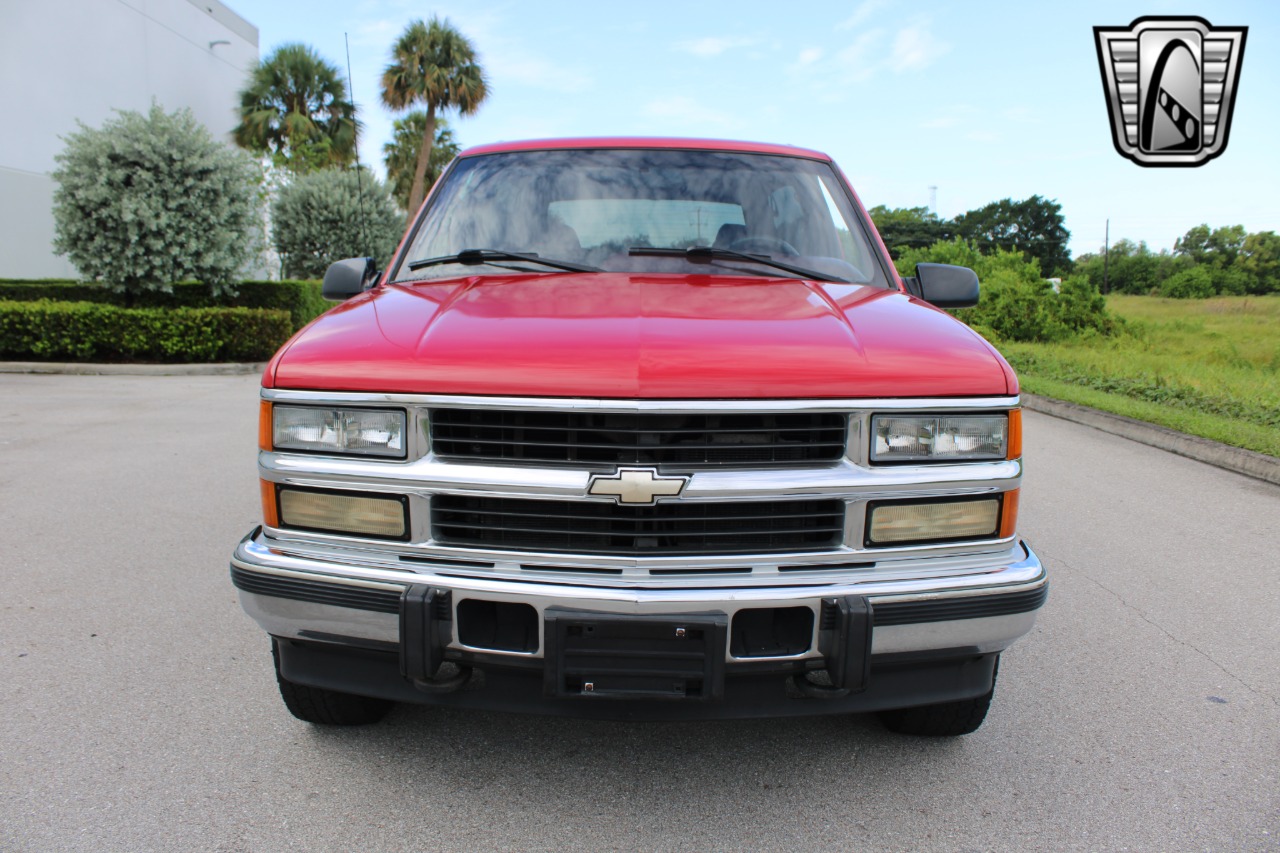 1995 Chevrolet Tahoe 35