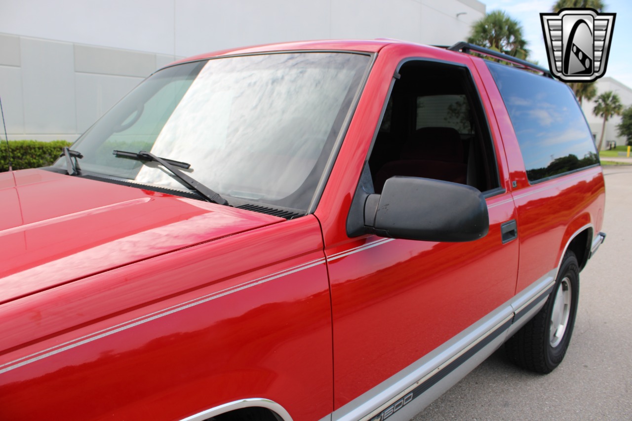 1995 Chevrolet Tahoe 53