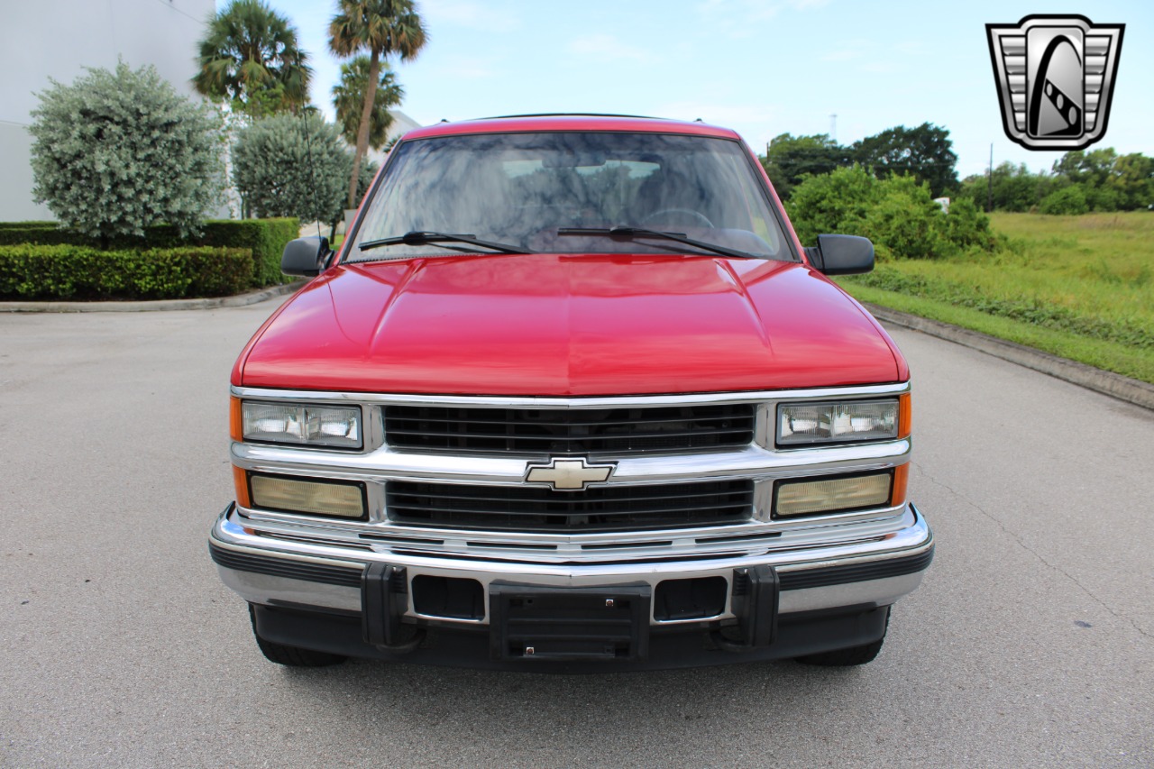 1995 Chevrolet Tahoe 3