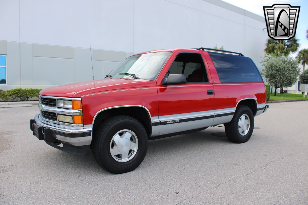1995 Chevrolet Tahoe 36