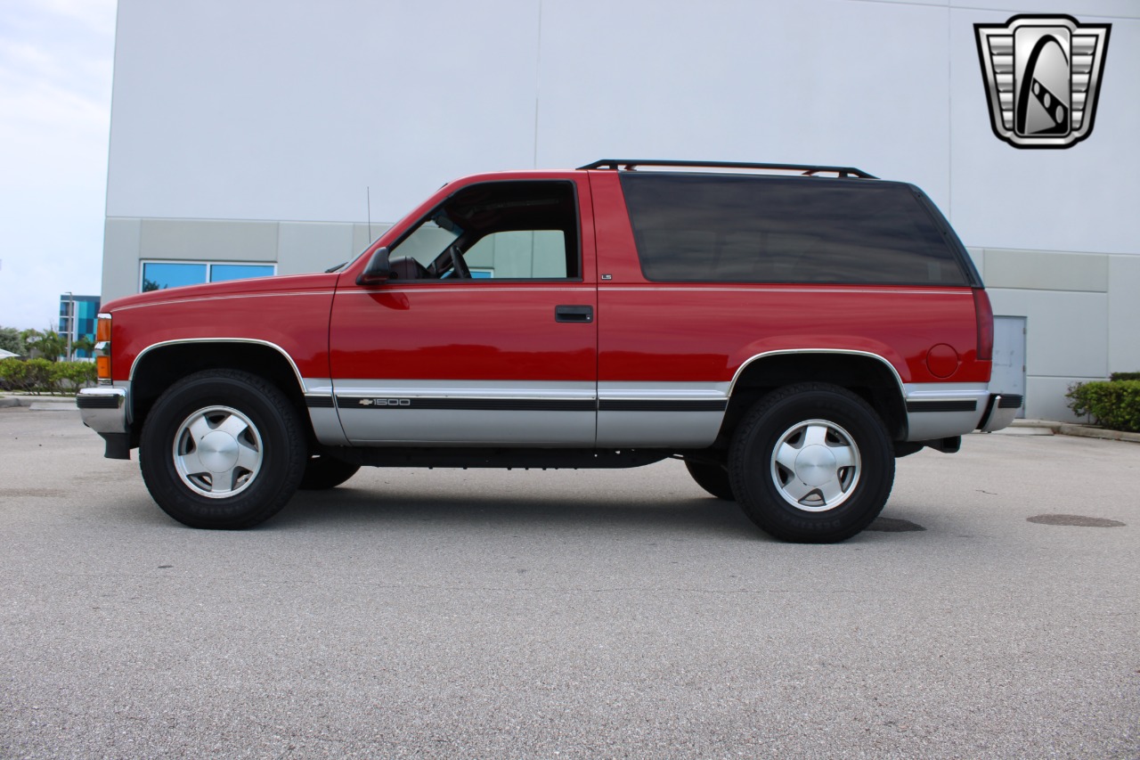 1995 Chevrolet Tahoe 38