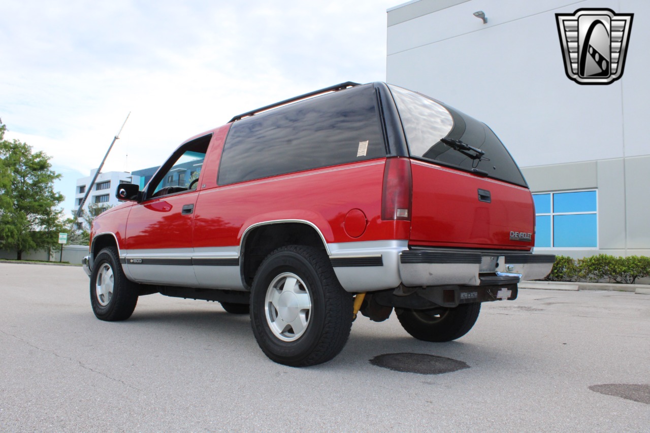 1995 Chevrolet Tahoe 6