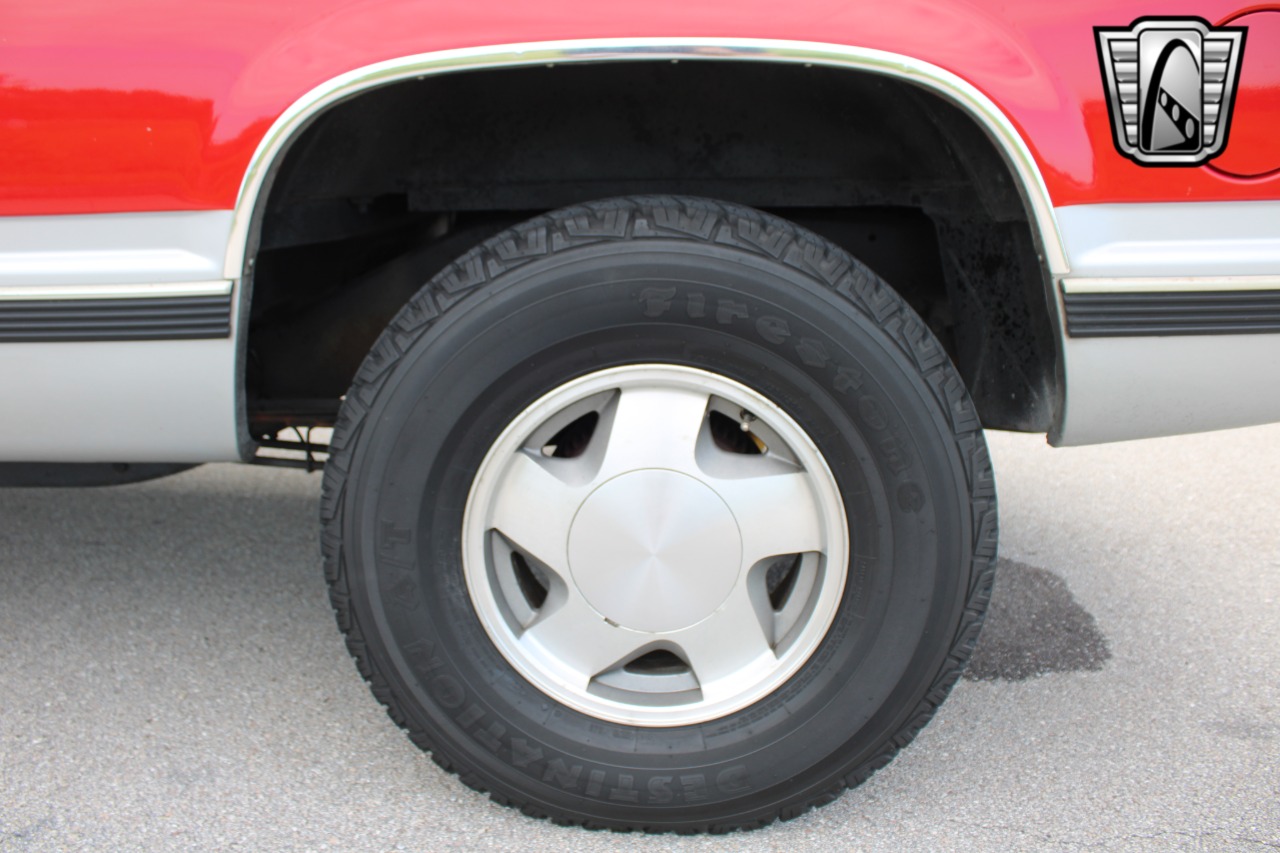 1995 Chevrolet Tahoe 62