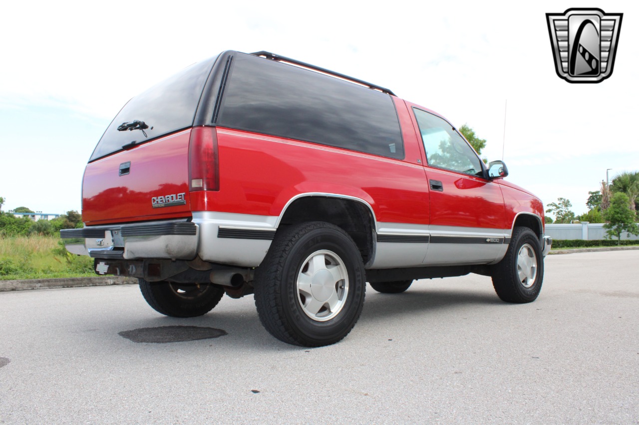 1995 Chevrolet Tahoe 43